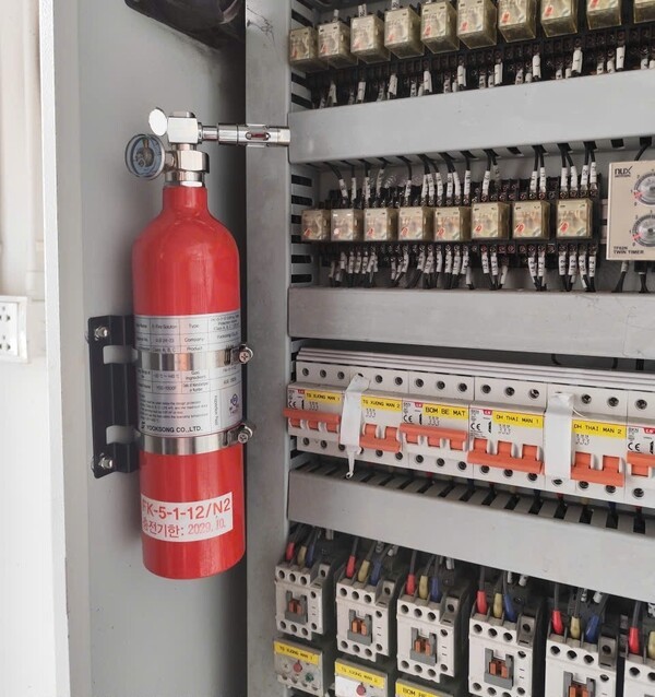 육송의 ‘소공간 자동소화용구’ YSS-1000F 모델 [사진=육송]