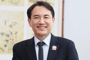 김진태 강원특별자치도지사 - 규제 허들 넘어 산업과 교통이 미래로 연결되는 ‘사통팔달 수도권 강원 시대’ 도래할 것