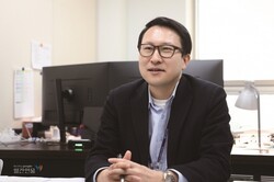 백승욱 한국연구재단 양자기술단장 - 미래를 여는 도전적, 혁신적 양자기술 R&D 추진을 통한 양자경제 선도국 초석 마련